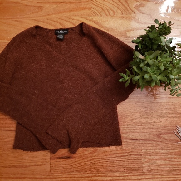 🧡Cropped Burnt Orange Sweater🧡 - Picture 1 of 2